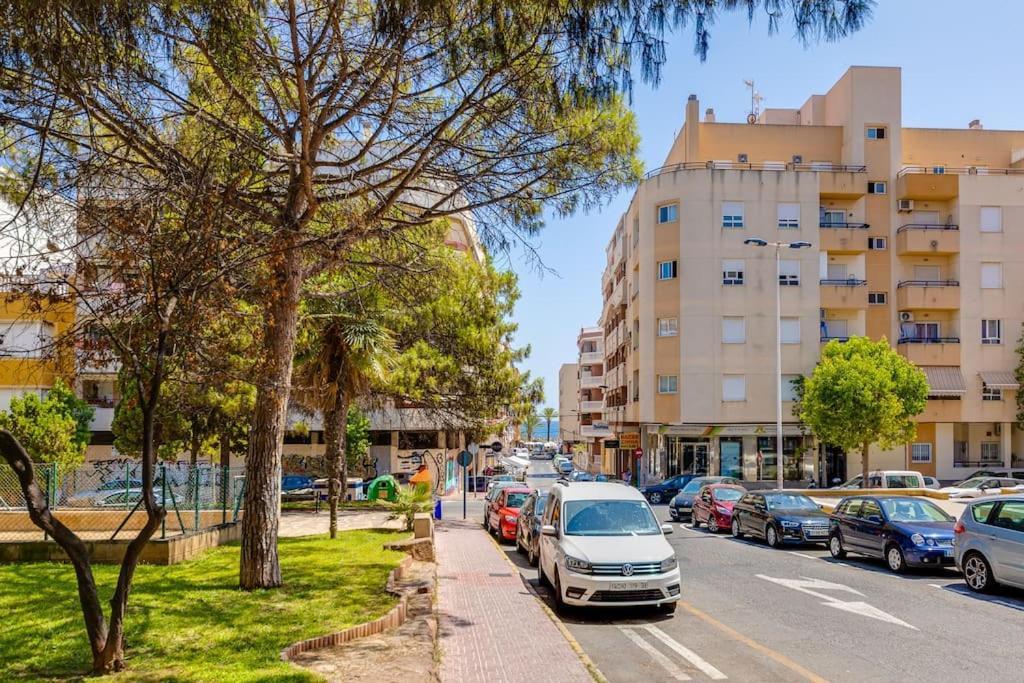 Studio Relax Playa Del Cura, Felix Rodriguez 3 Torrevieja Exteriör bild